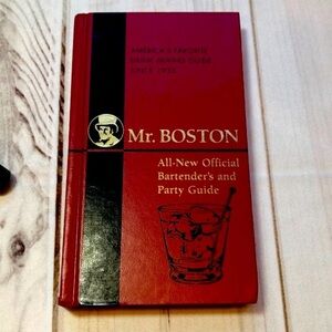 Rare Mr Boston All-New Official Bartender's and Party Guide Hardcover Book 2006